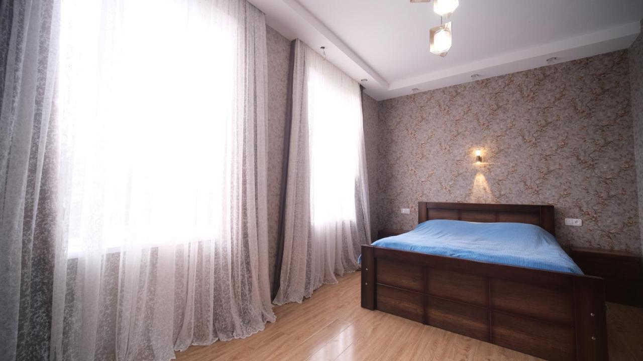 Guesthouse - Family Hotel Bagdati Extérieur photo