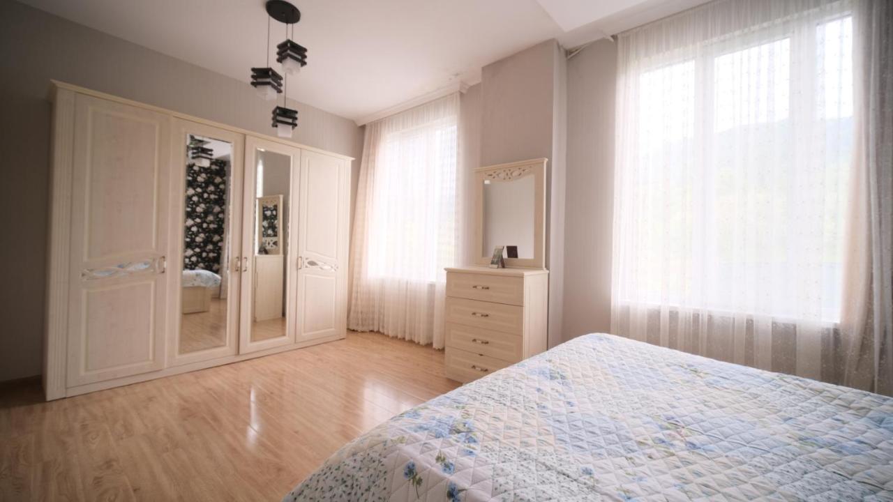 Guesthouse - Family Hotel Bagdati Extérieur photo